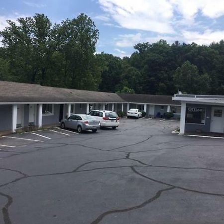 Hilltop Inn Franklin Exterior foto