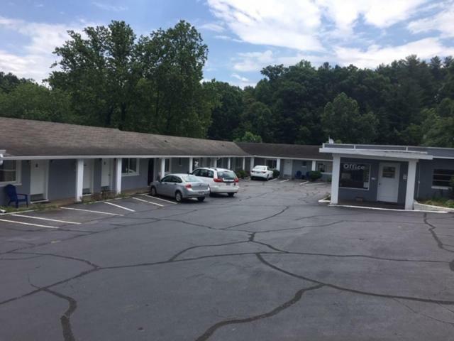 Hilltop Inn Franklin Exterior foto
